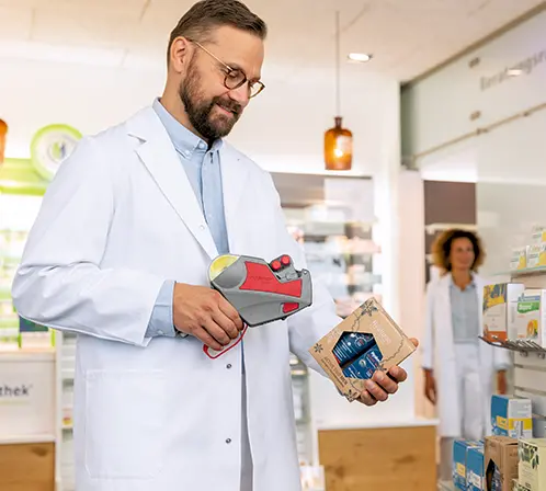 Meto Expert in a pharmacy